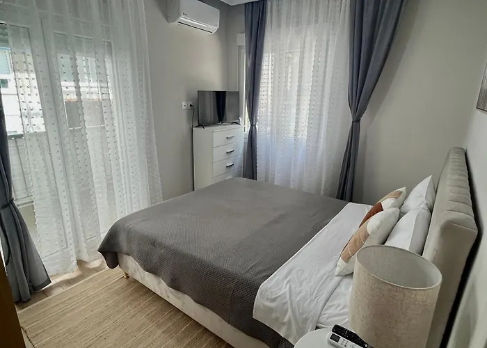 아파트 Modern 2-bedroom By Sea & Metro *