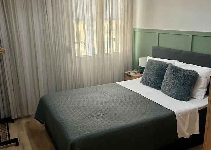 아파트 Modern 2-bedroom By Sea & Metro *