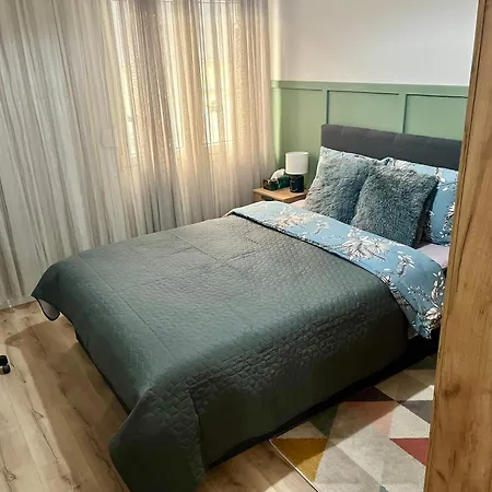 Condo In Thessaloniki דירה